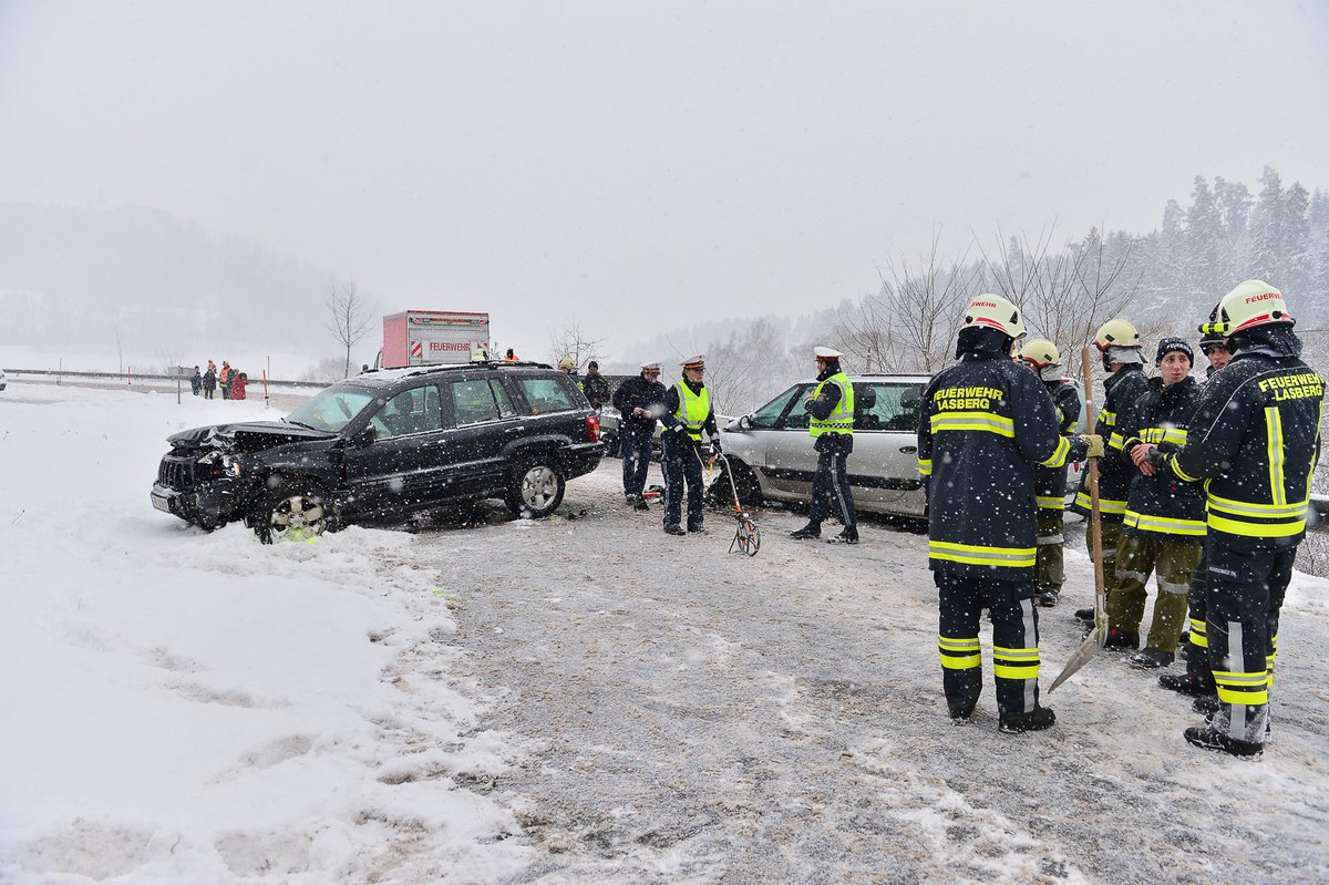 Mehrere Verletzte Nach Verkehrsunfall - Bezirk Freistadt